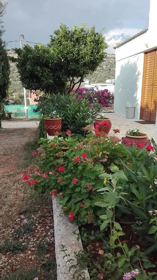 Baci Apartments Ksamil Albanien
