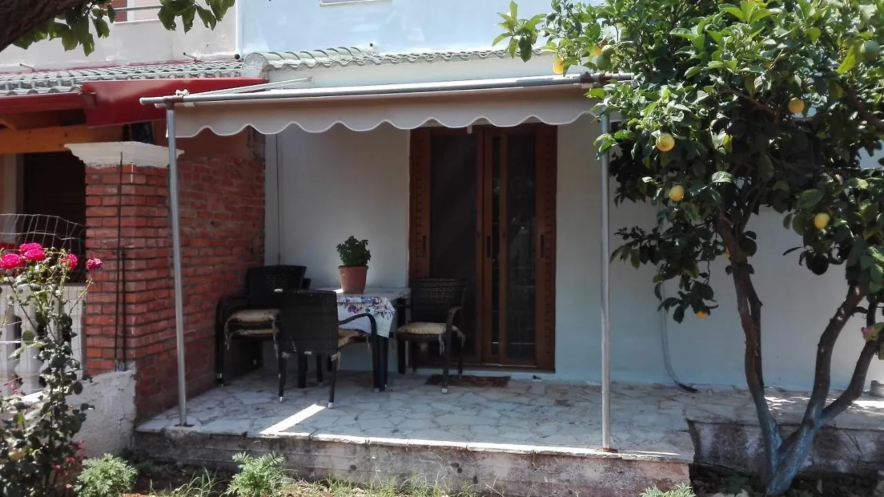 Baci Apartments Ksamil