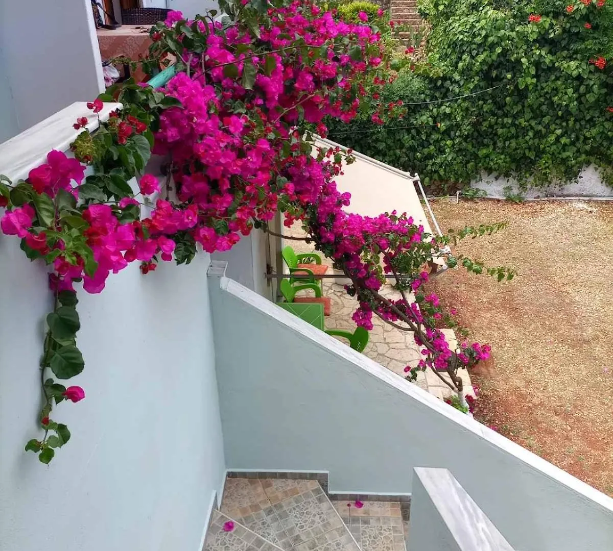 Baci Apartments Ksamil