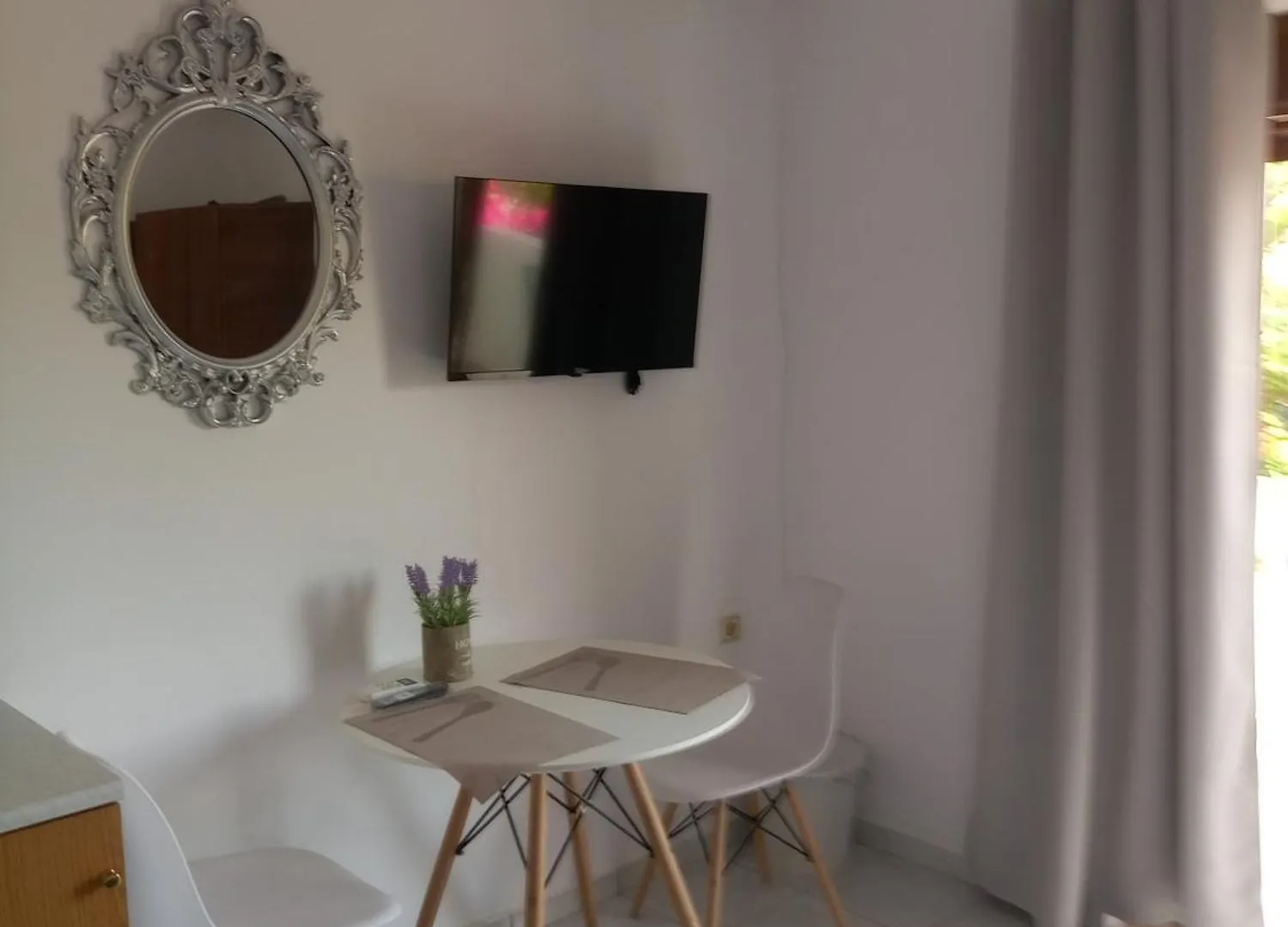Baci Apartments Ksamil 0*,  Albanien