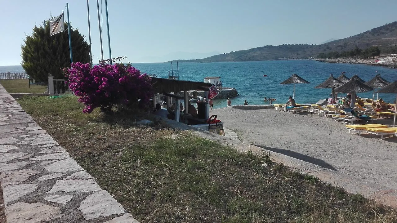Baci Apartments Ksamil 0*,